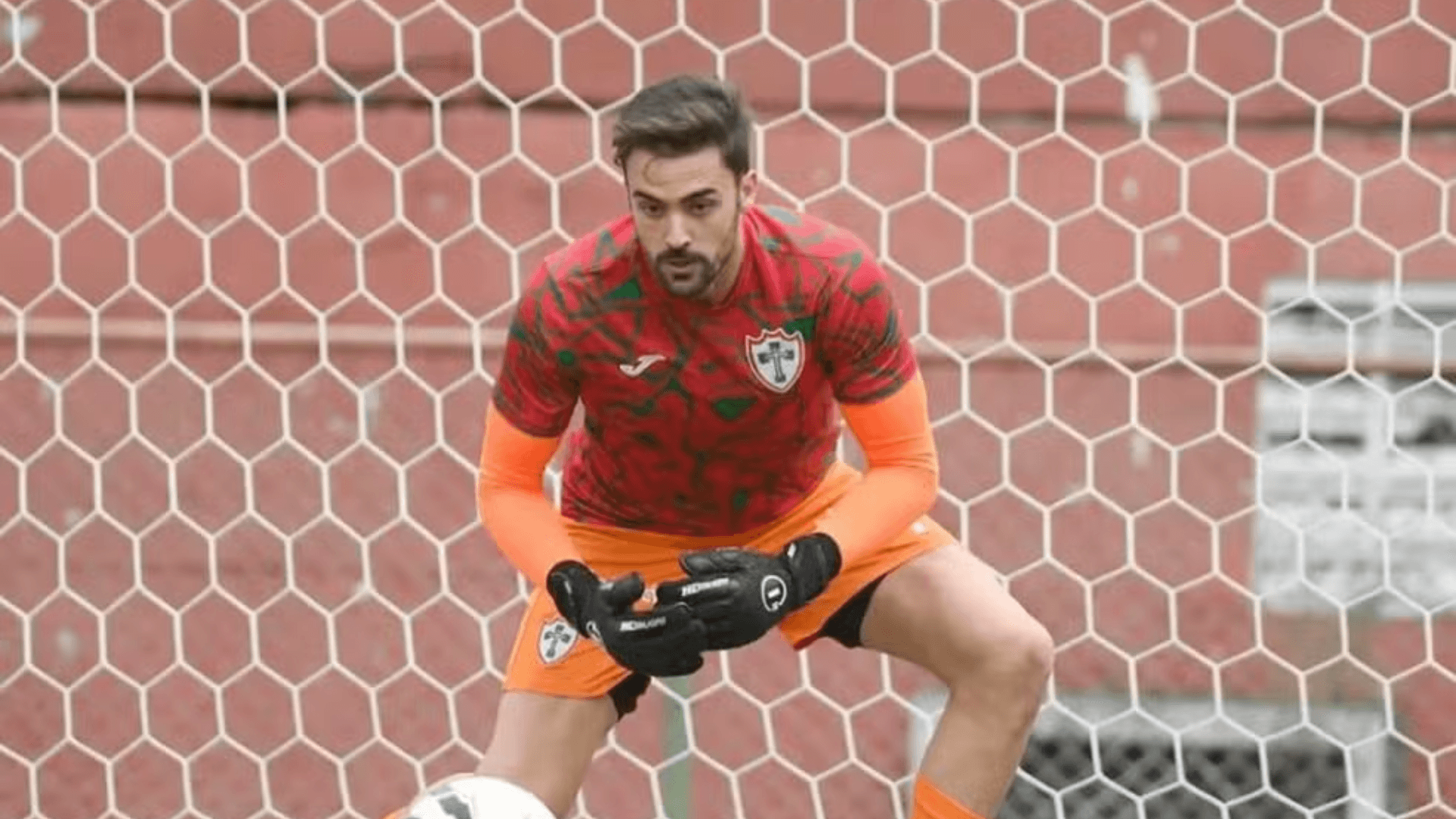 Palmeiras acerta contratação de goleiro para substituir Kaique; saiba mais