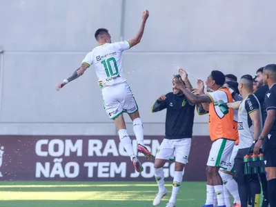 Série C define primeiros classificados e rebaixa um time; veja detalhes