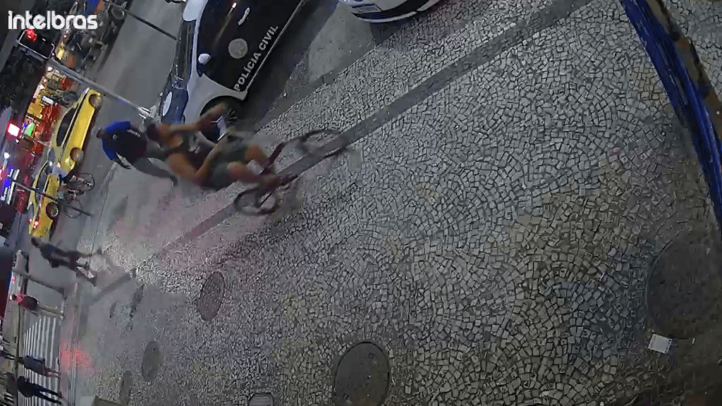 Preso por morte em Copacabana usou bicicleta da vítima para ir à delegacia