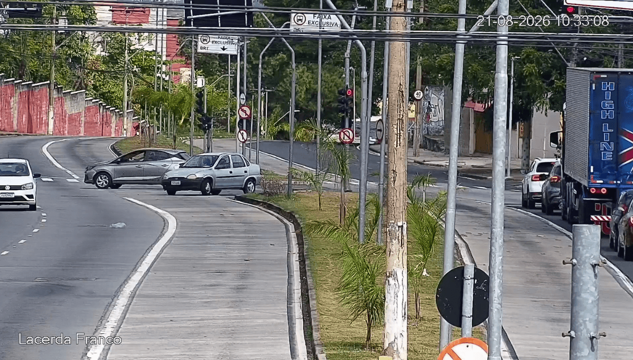 Emdec flagra 280 conversões proibidas na Avenida Amoreiras - QTU Questões do Universo