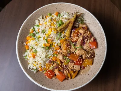 Aprenda a fazer 5 receitas saudáveis e fáceis para começar a semana
