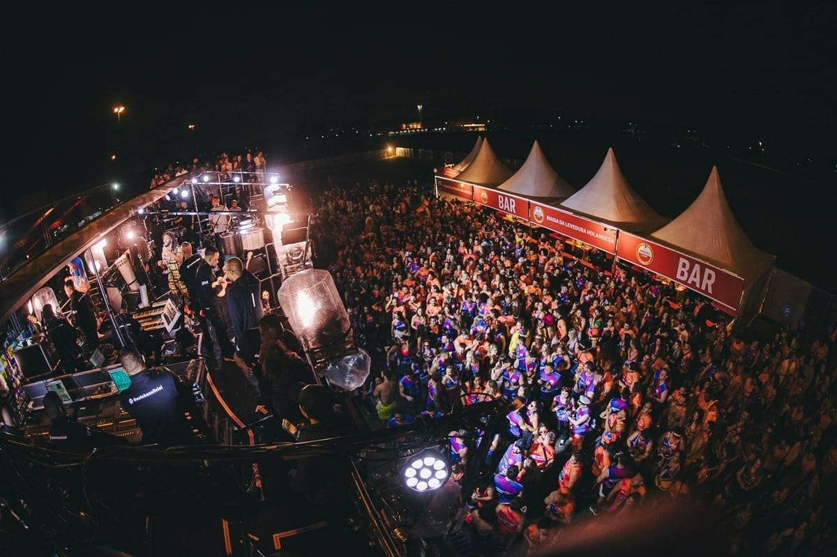 Parangolé volta ao Curitiba Folia em 2026 na Pedreira Paulo Leminski - QTU Questões do Universo