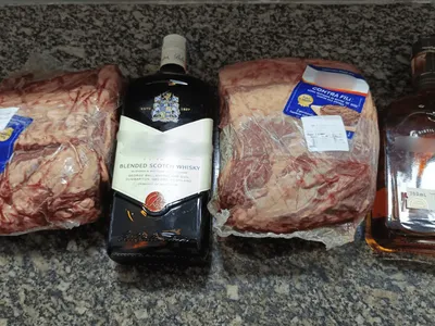 Homem é preso após tentar furtar contra filé e whisky de mercado em Limeira
