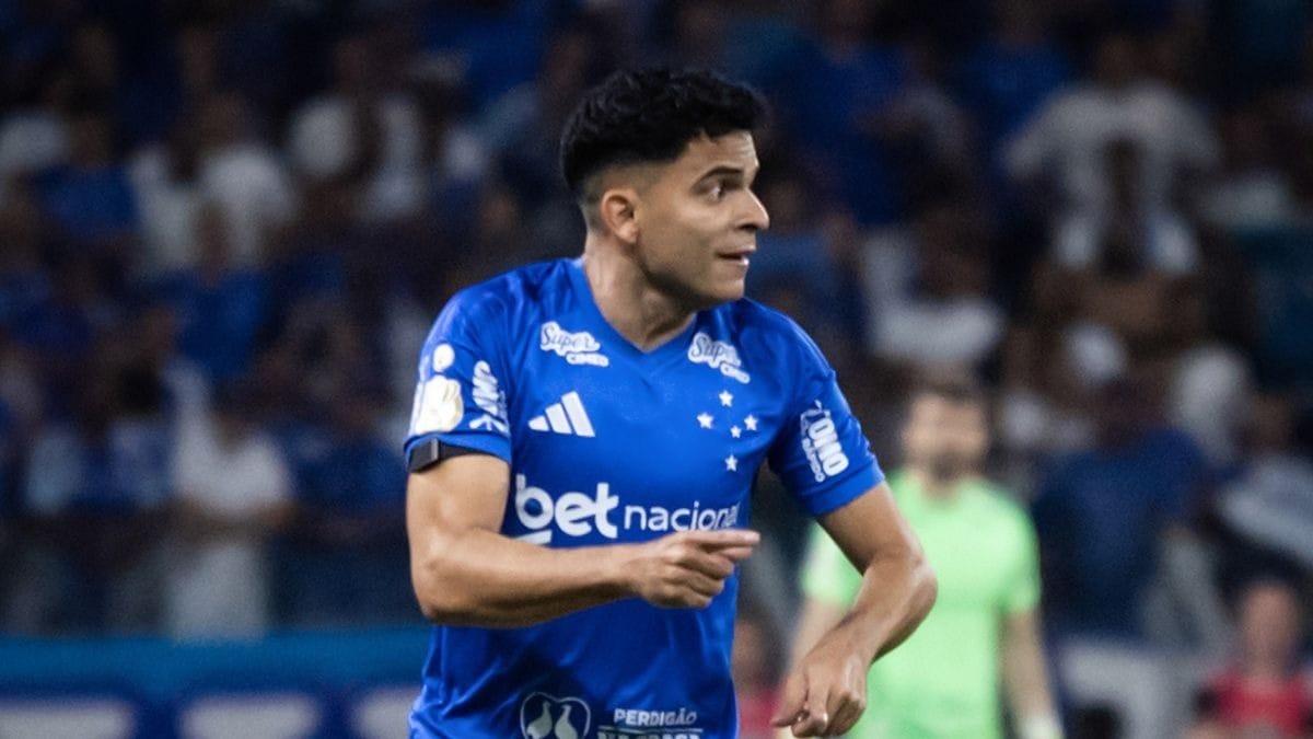 Bruno Rodrigues sofre fraturas e vira desfalque no Cruzeiro após clássico - QTU Questões do Universo