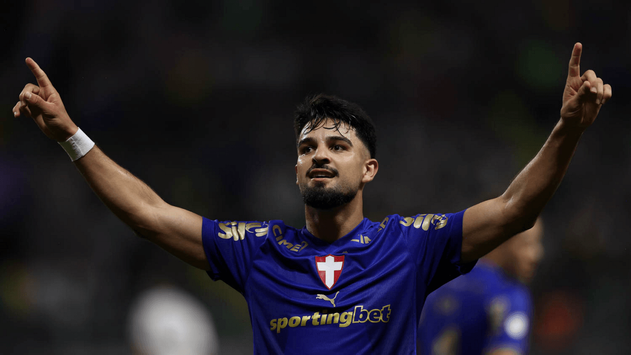 Flaco López ou Pedro? Veja quem tem mais participações em gol em 2026