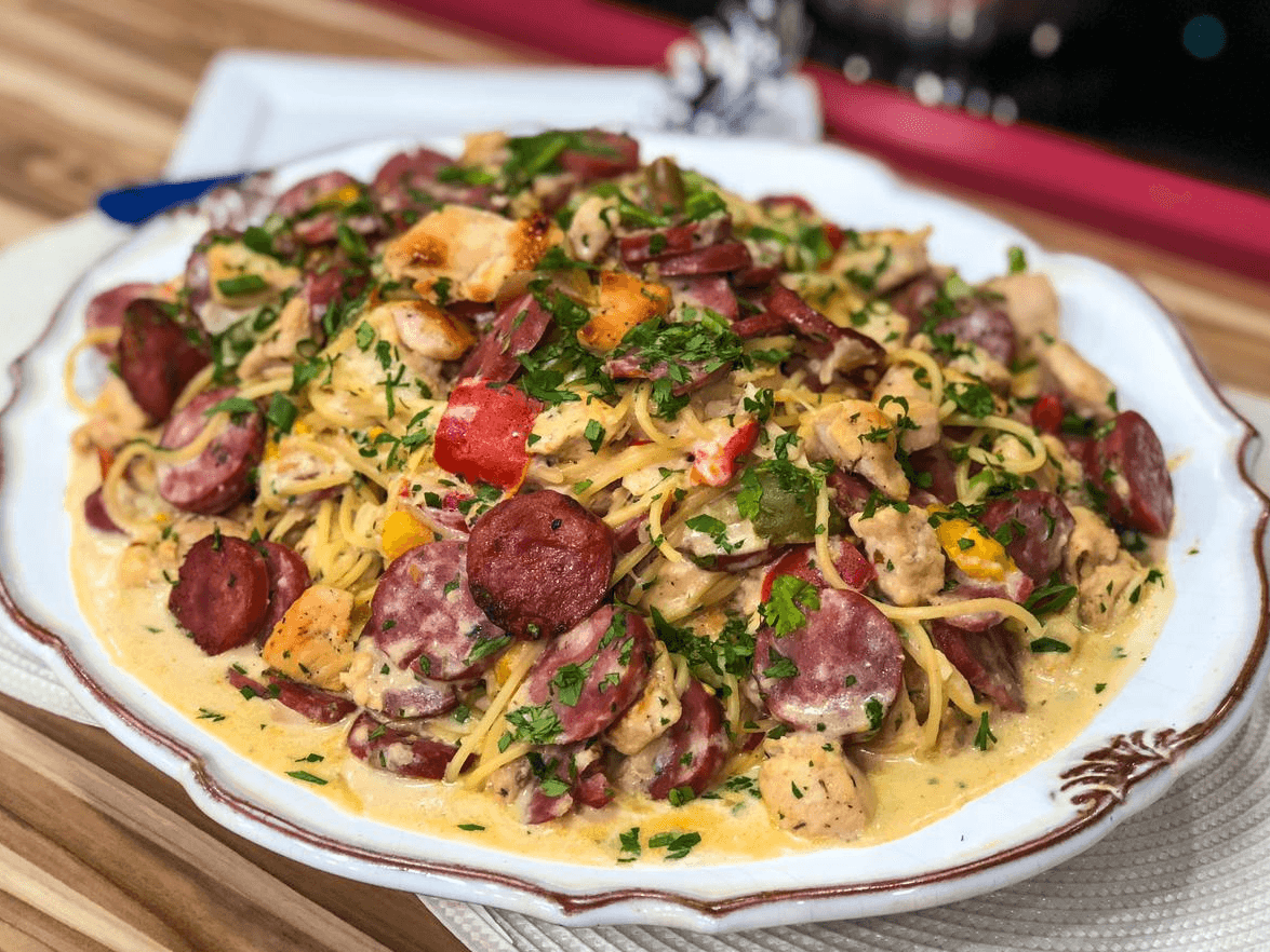 Como preparar macarrão em uma panela só? Veja receita prática e deliciosa - QTU Questões do Universo