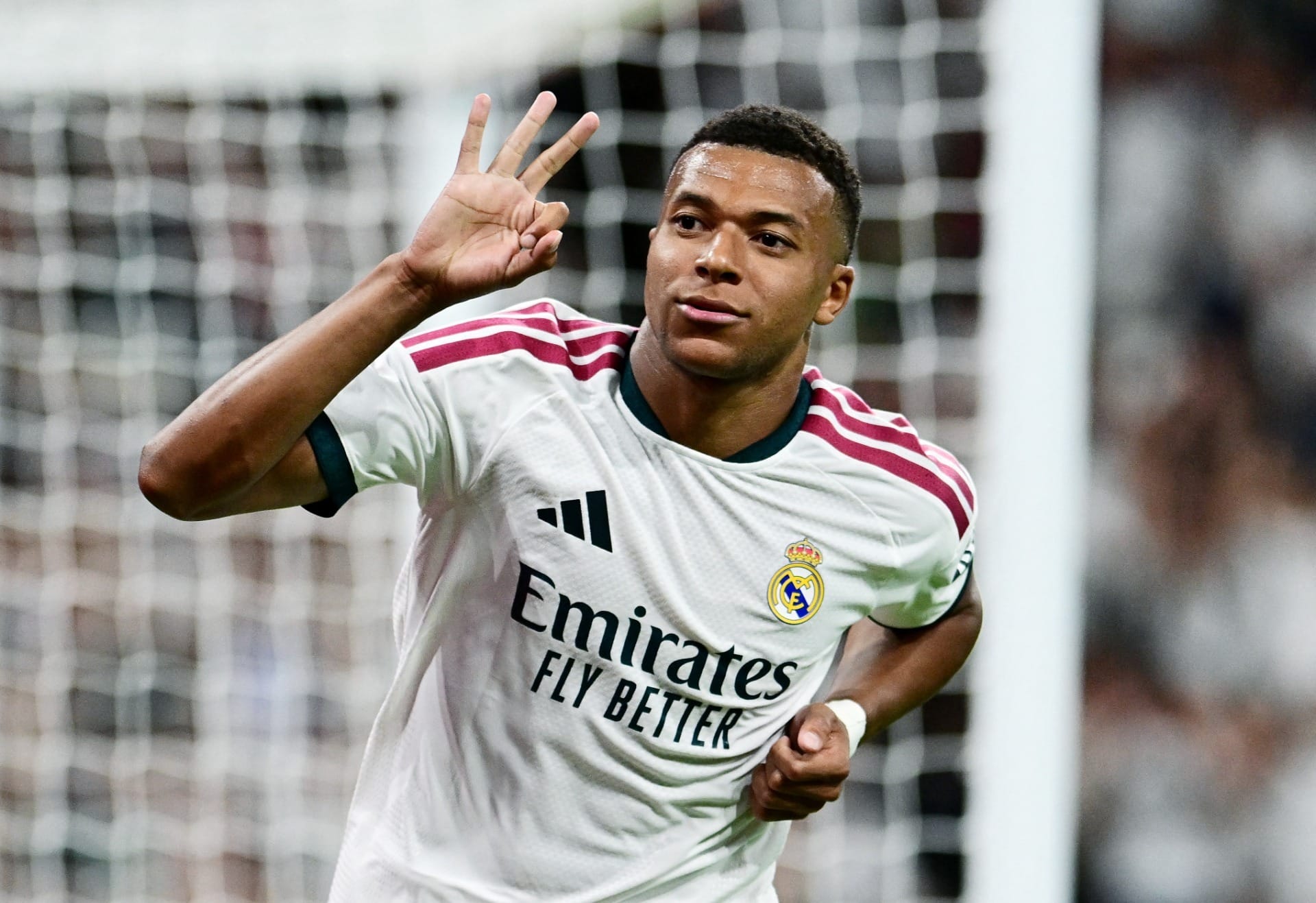 Mbappé marcou um hat-trick na vitória do Real Madrid sobre o Real Sociedad I Foto: REUTERS/Juan Barbosa