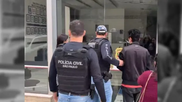 Professor de futsal é preso suspeito de crimes sexuais contra adolescentes