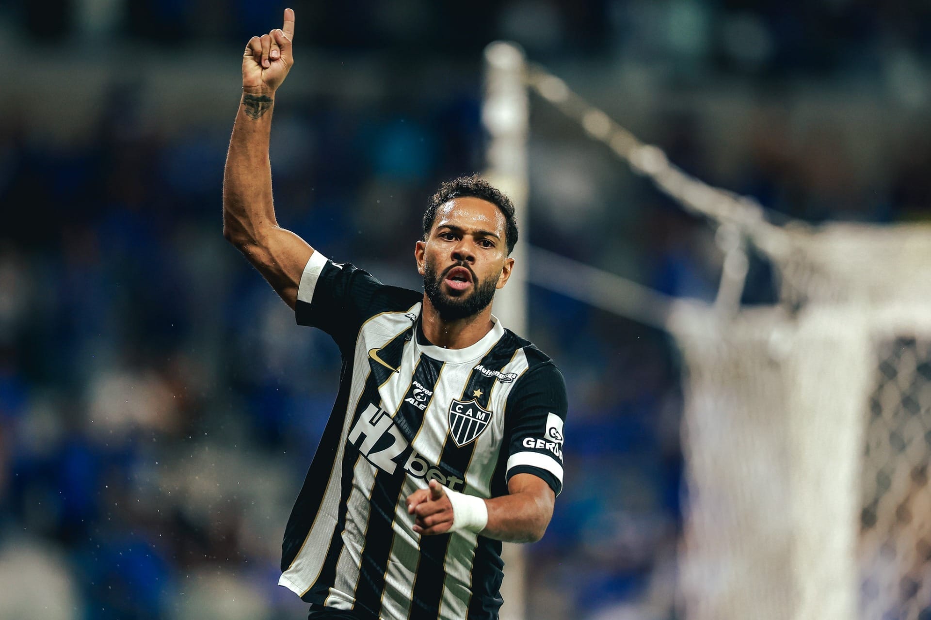 Lodi alfineta jogadores do Cruzeiro após empate: “Não é o suficiente” - QTU Questões do Universo