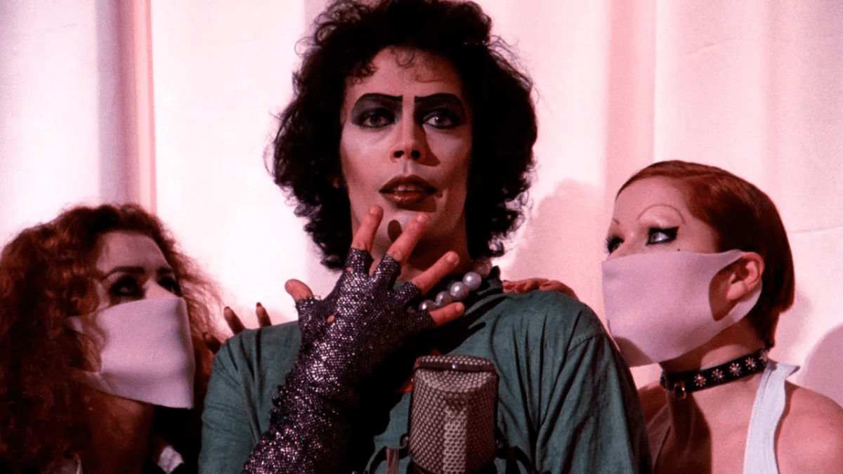 Tim Curry: relembre filmes e personagens marcantes do ator