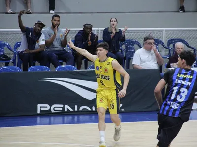 Em jogo decidido no último lance, São José Basketball perde para Pinheiros