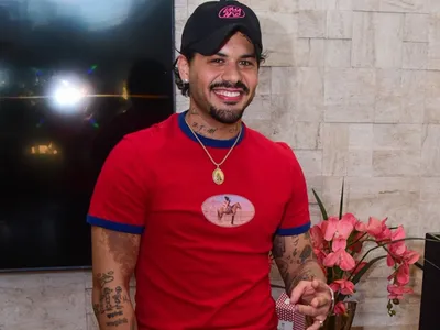 Zé Felipe chega em Barretos logo após saída de Ana Castela da festa