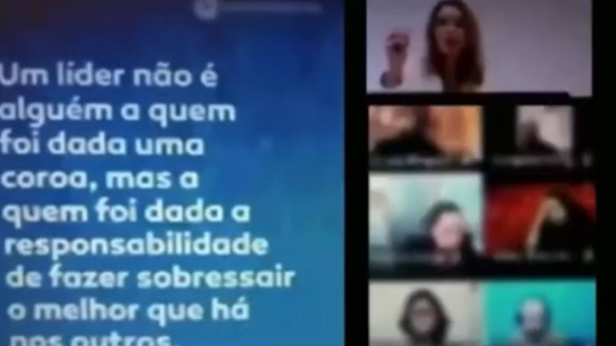 Dirigente de ensino é afastada após recomendas livros de ditadores em SP - QTU Questões do Universo