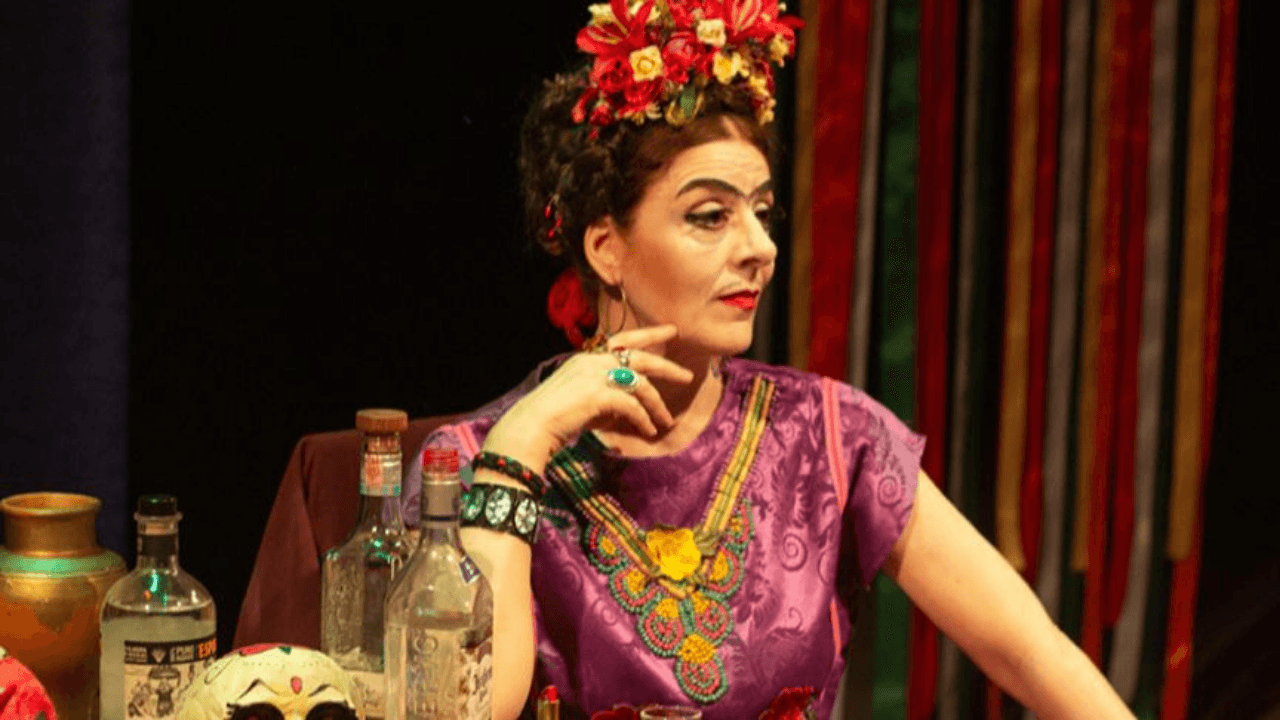'Frida Kahlo – Viva La Vida' se passa no Dia dos Mortos