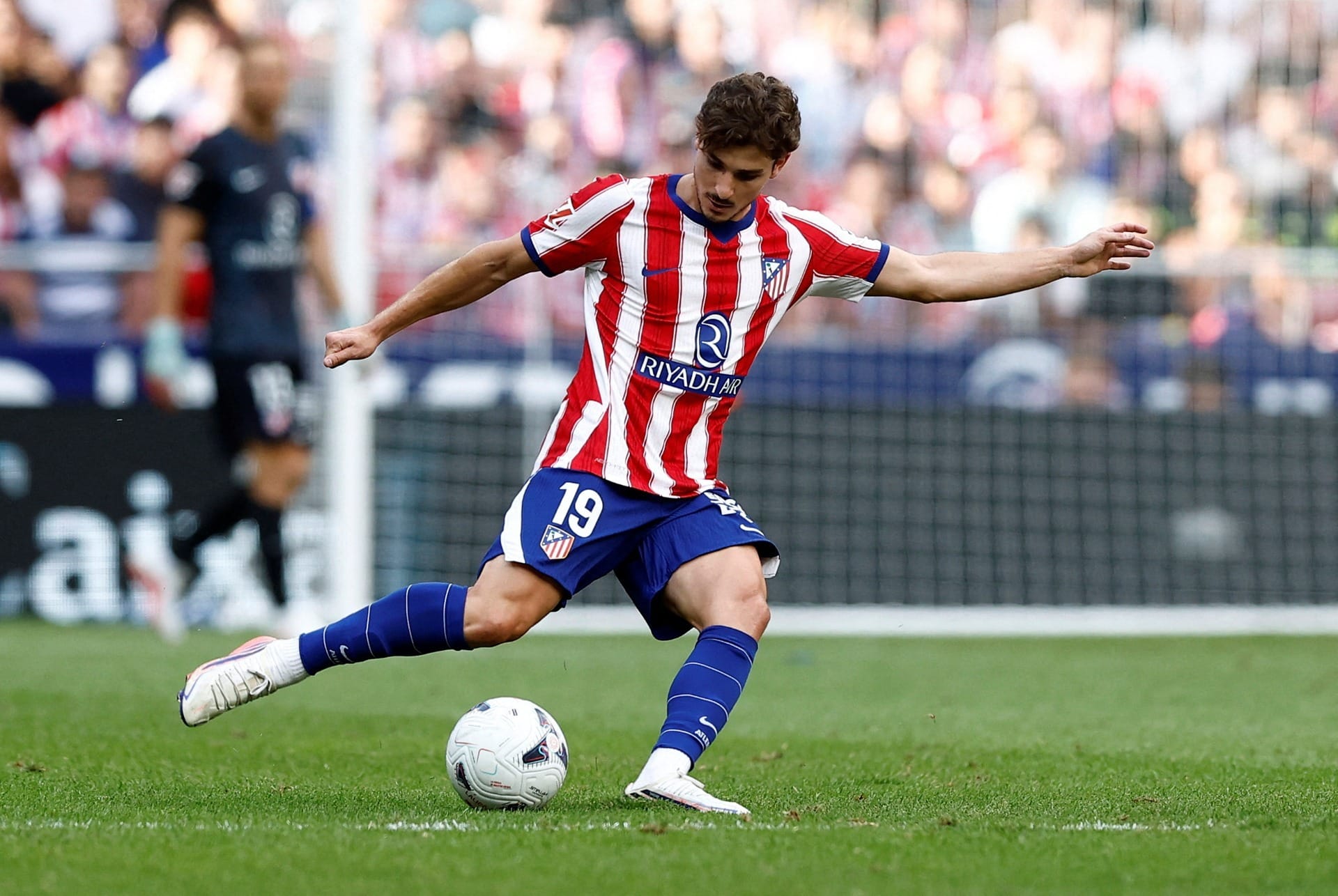 Julián Álvarez não treina pelo segundo dia consecutivo no Atl. de Madrid - QTU Questões do Universo