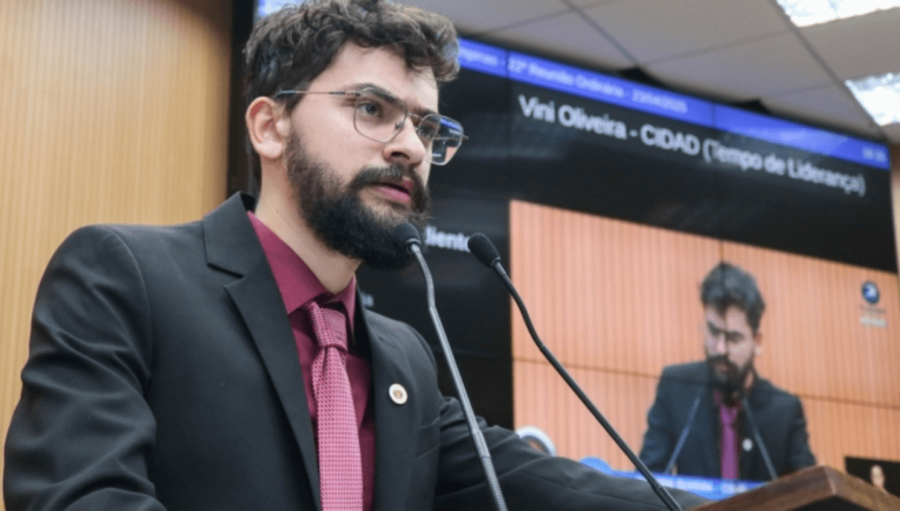 Comissão Processante aprova relatório que pede cassação de Vini Oliveira - QTU Questões do Universo