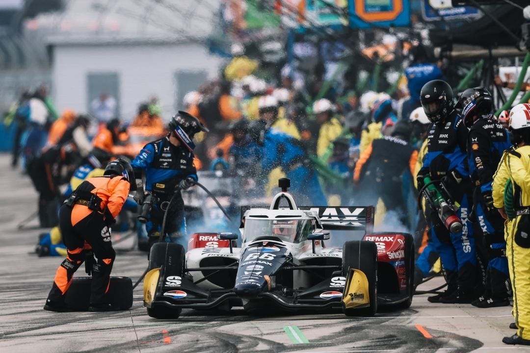 Indy terá duas corridas neste domingo em Milwaukee