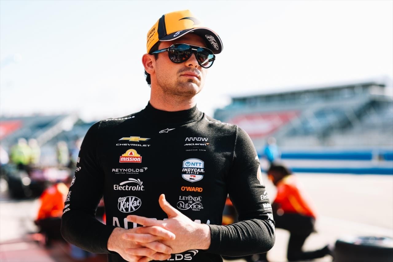 Pato O’Ward herda pole de McLaughlin em Milwaukee; Collet larga em 20º - QTU Questões do Universo