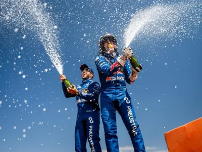 Campeão mundial de Rally-Raid, Lucas Moraes é tetracampeão do Sertões 2026