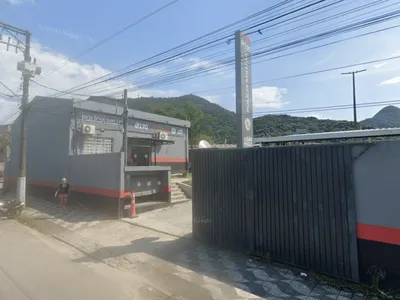 Dupla invade baile funk e mata jovem de 20 anos a tiros em Caraguatatuba