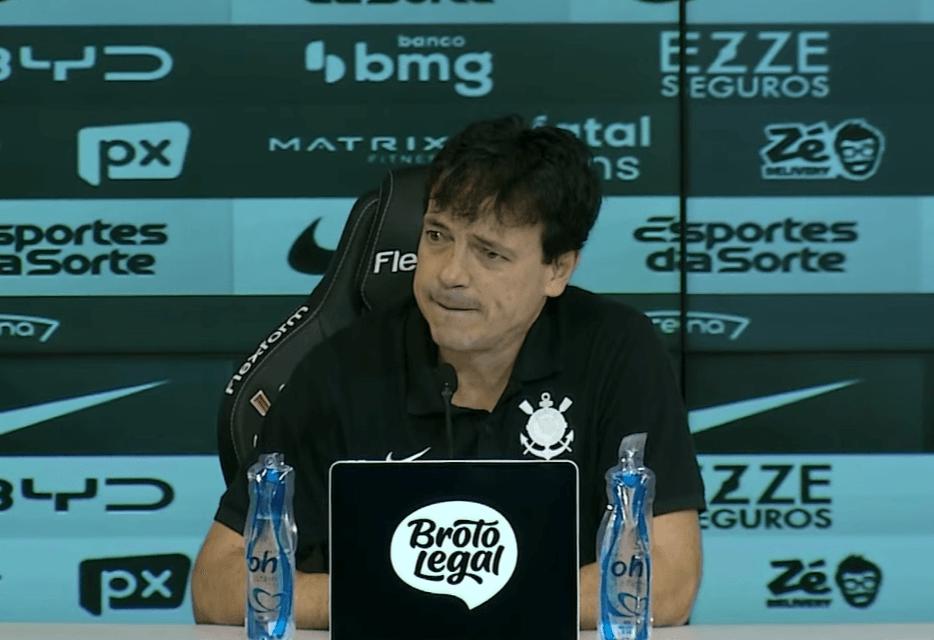 Diniz aponta problema do Corinthians em derrota para o Santos