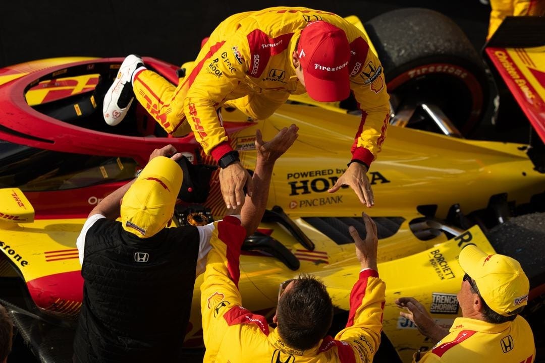 Palou exalta Ganassi após conquista do título de 2026: “Devo tudo a eles”