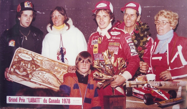 Gilles Villeneuve comemora a vitória no GP do Canadá de 1978