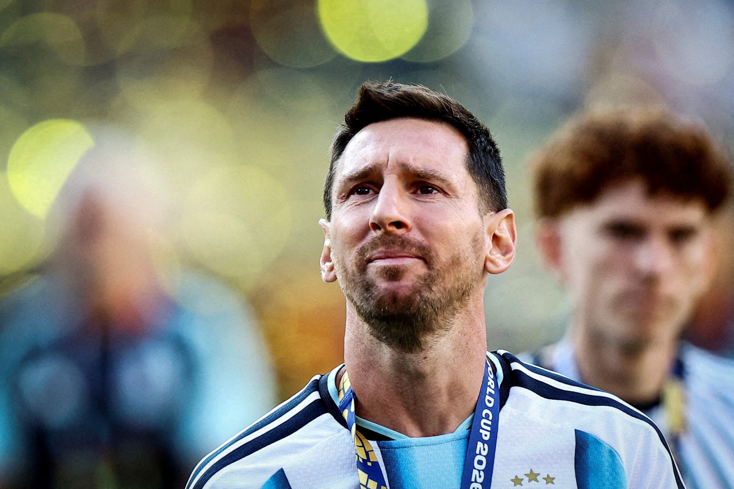 Scaloni definiu qual jogador vai herdar a camisa 10 de Messi, diz jornal