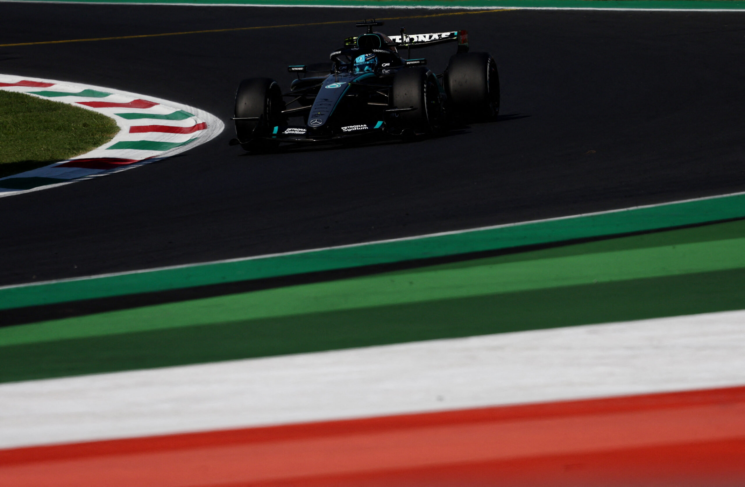 Russell lidera TL2 do GP da Itália e Bortoleto termina em 15º