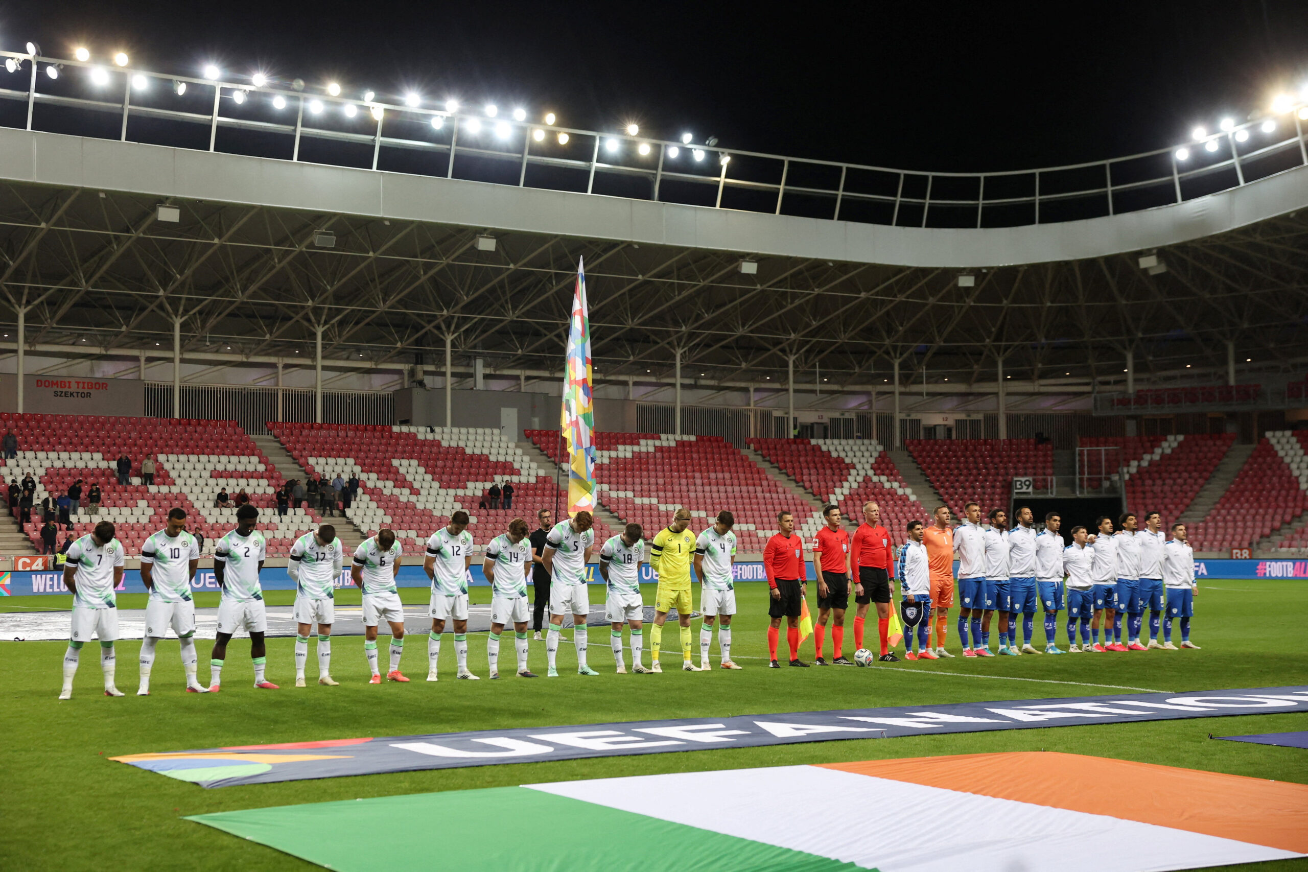 Seleção da Irlanda protesta no hino de Israel e não cumprimenta adversário