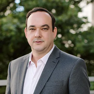 Após três dias internado, Flávio Roscoe recebe alta