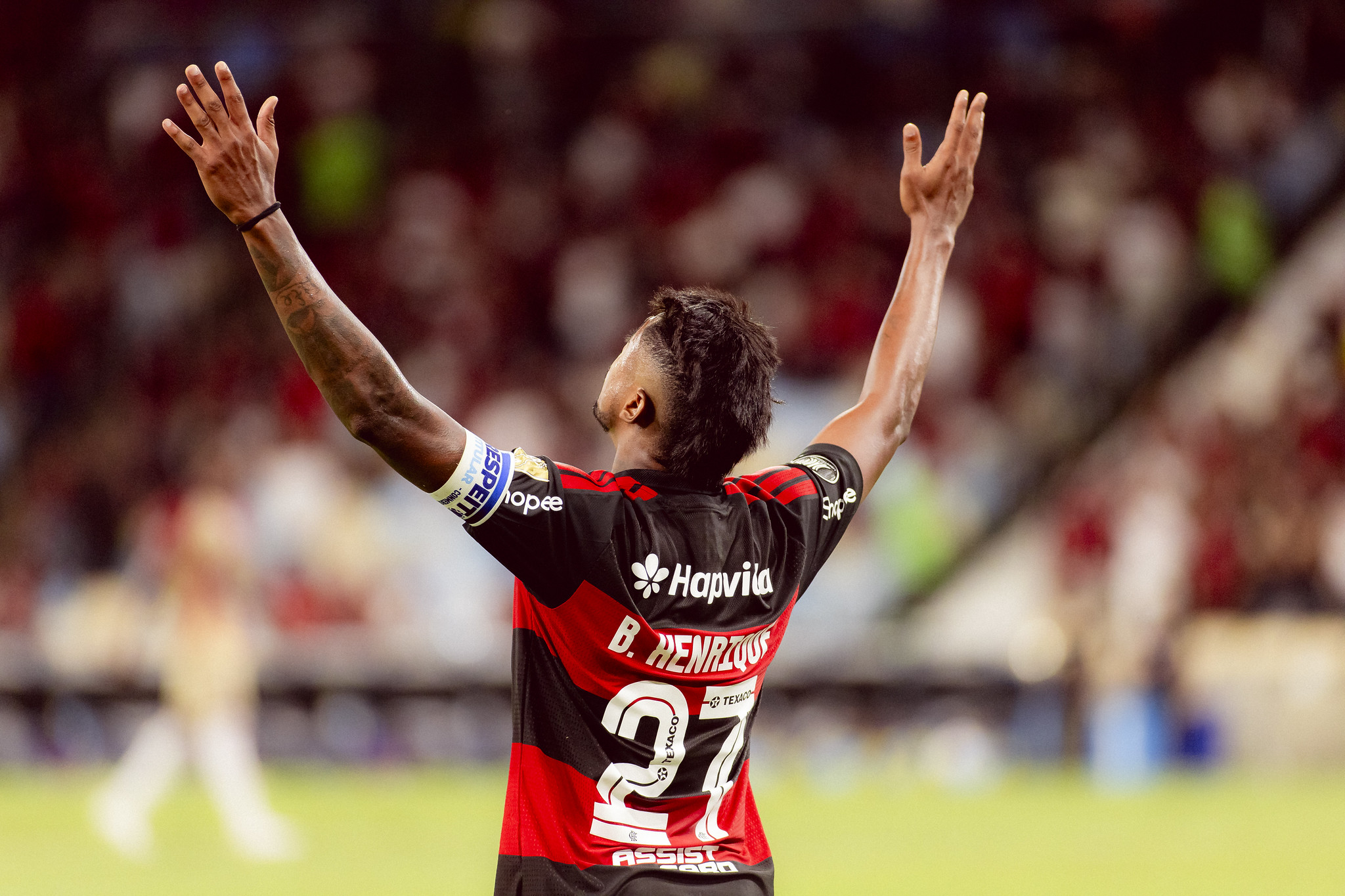 Bruno Henrique exalta nova joia do Flamengo após vitória sobre o Corinthians