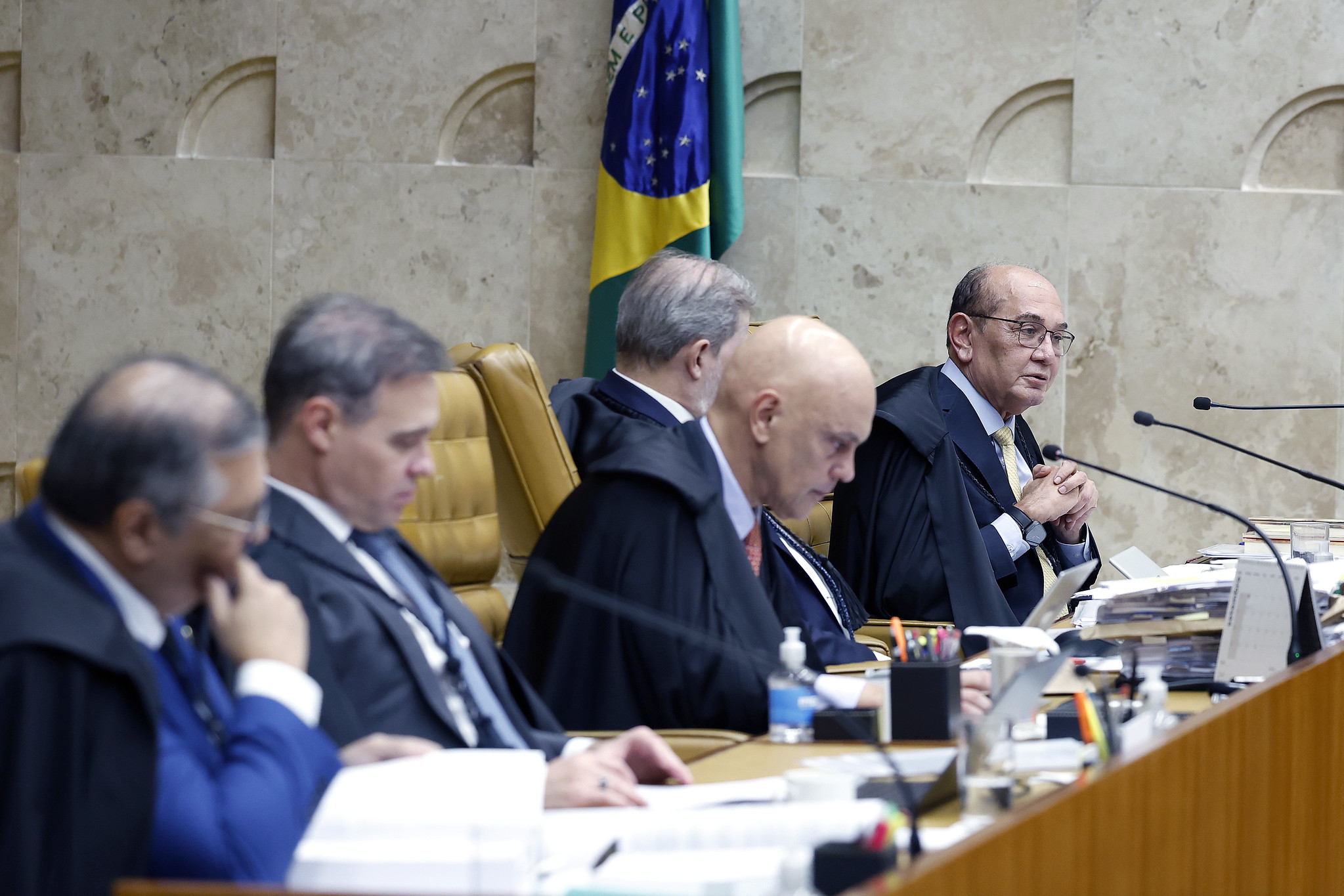Oposição propõe tirar presidente do Senado do filtro de impeachment no STF