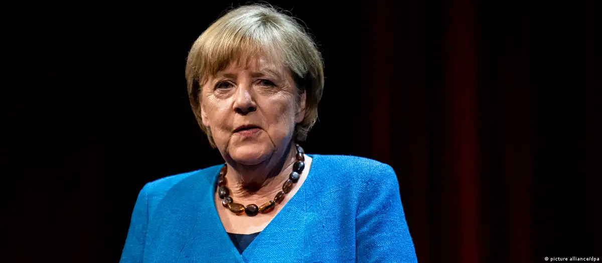 A reação de Angela Merkel diante do avanço da extrema direita na Alemanha