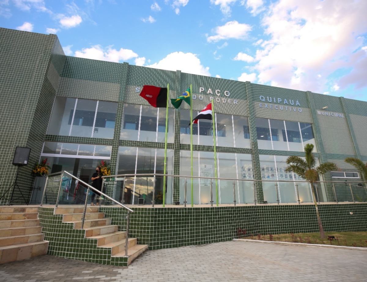 Possível esquema de desvio de recursos da saúde em Santa Luzia