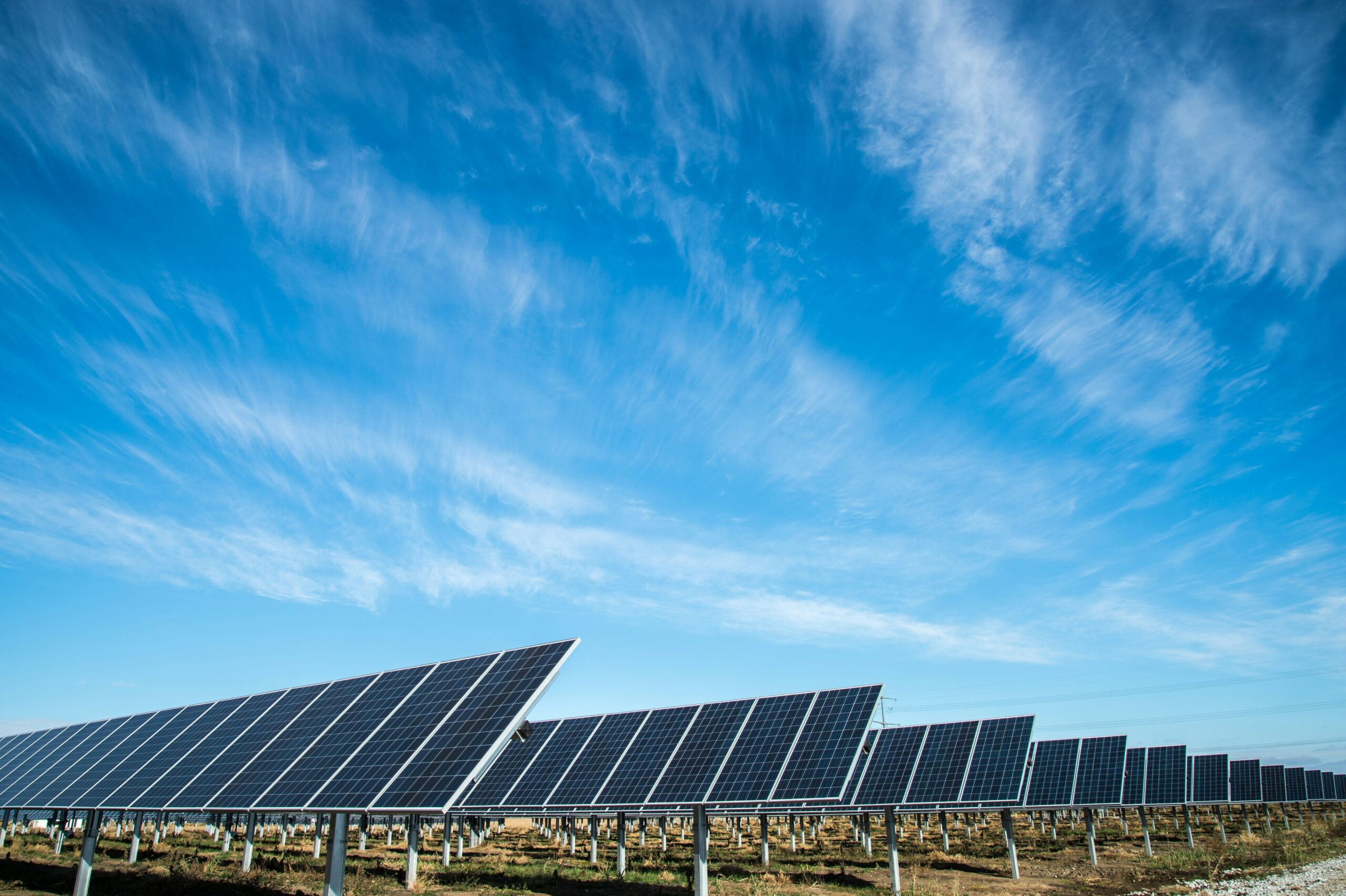 A nova tecnologia que tenta extrair mais energia da luz solar