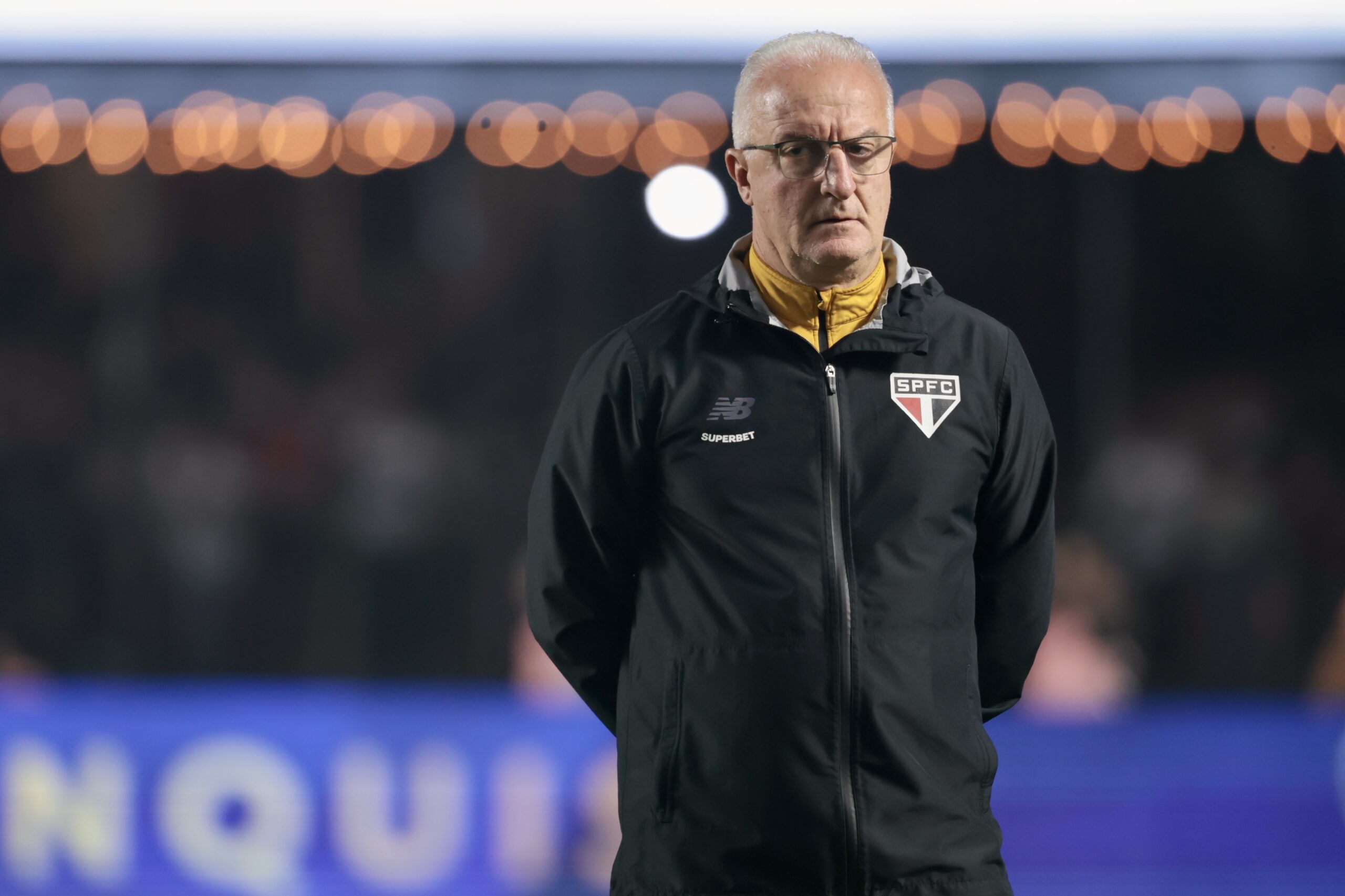 Dorival vive pior passagem pelo São Paulo e está abaixo de Roger Machado