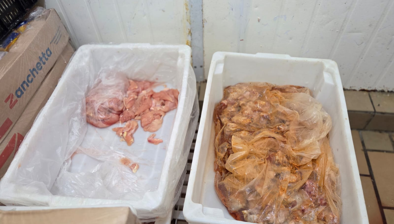 Açougue em Indaiatuba é flagrado vendendo 350 kg de carne estragada