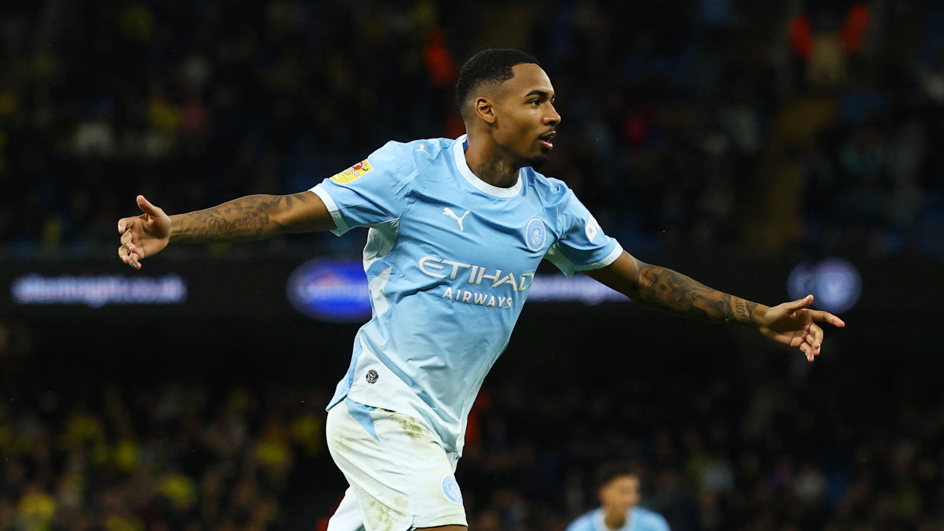 Ex-Palmeiras brilha em goleada do City com gol e assistência; veja números