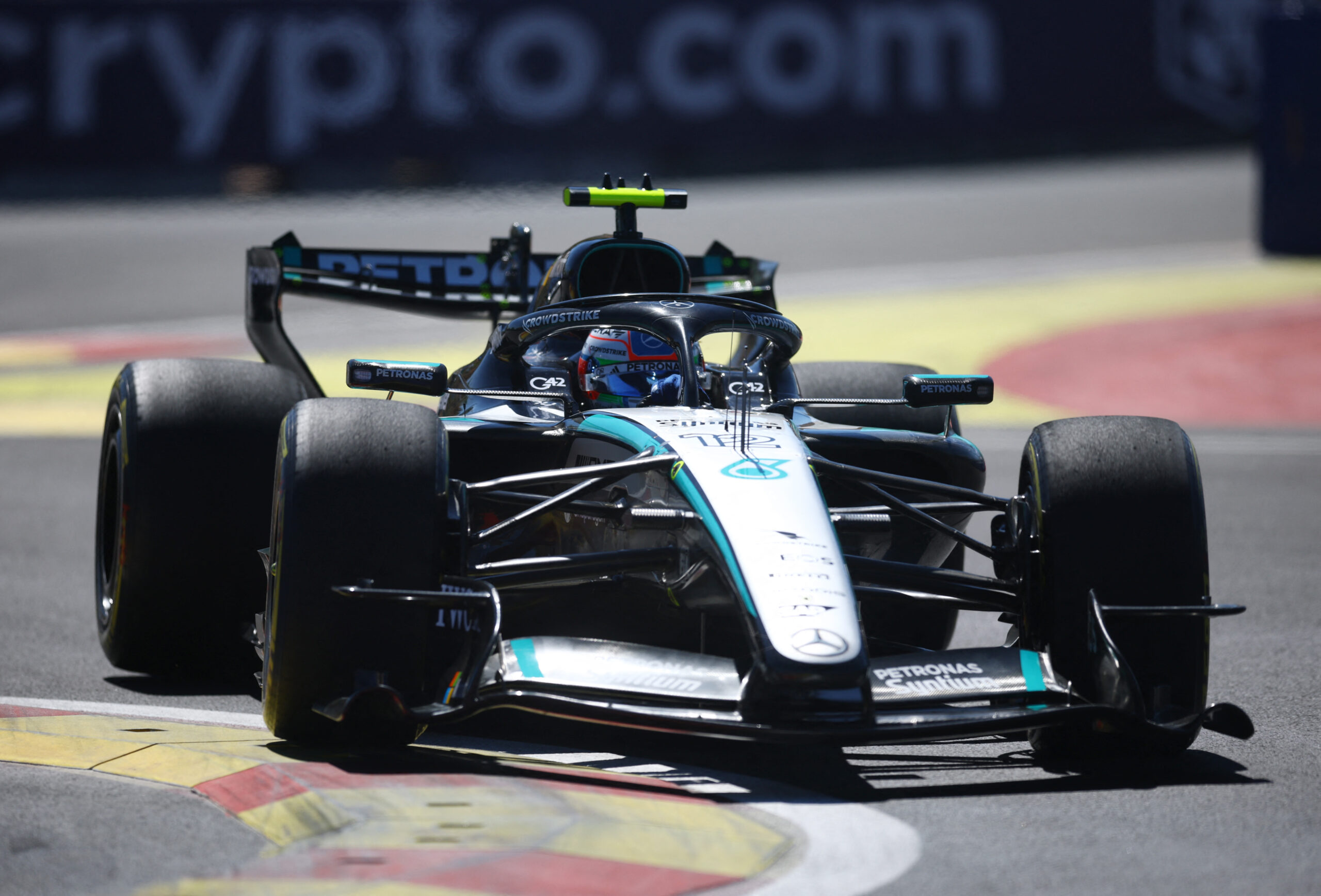 Antonelli lidera TL3 marcado por batida de Hamilton; Bortoleto é 10º