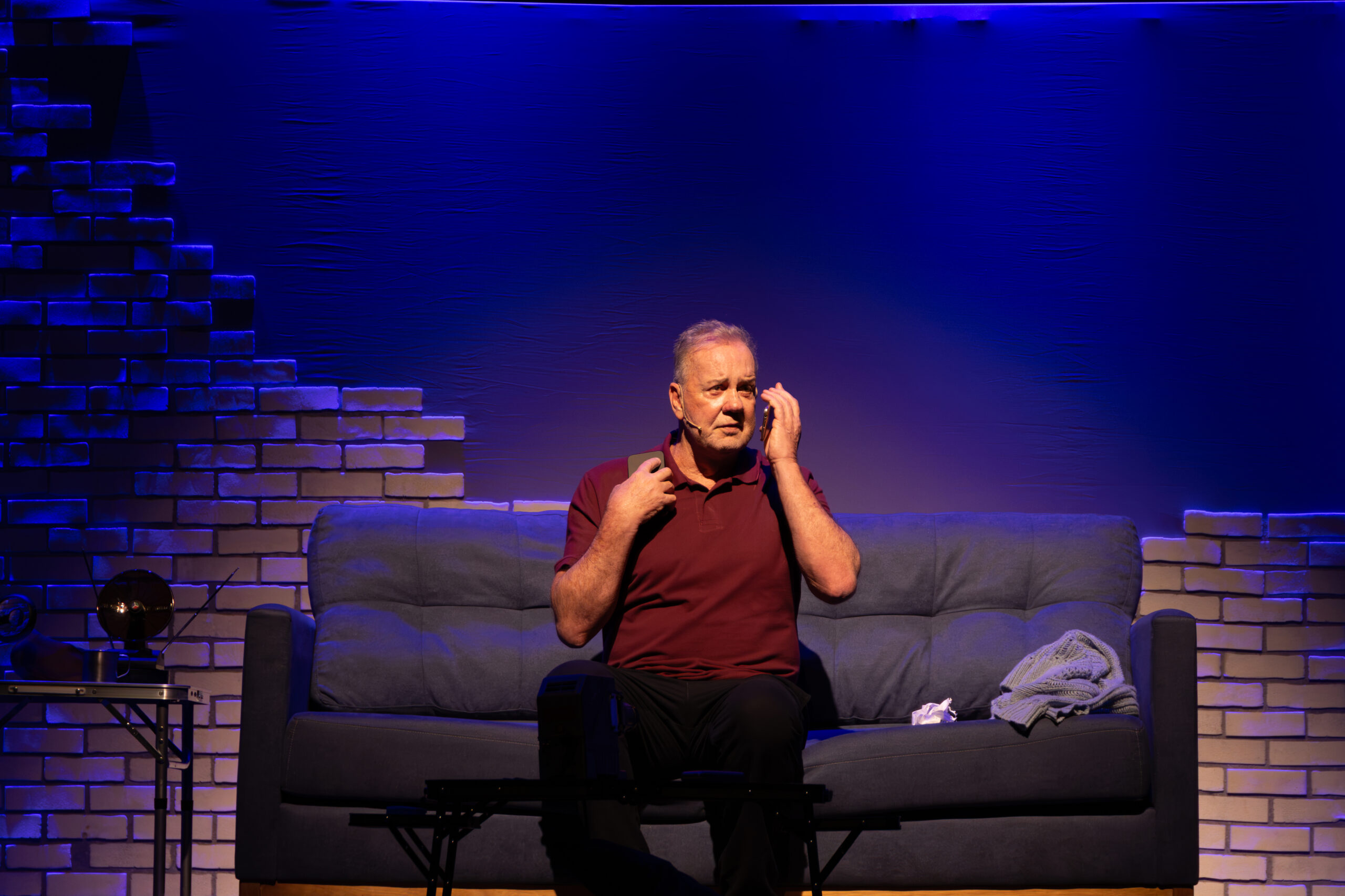 Luiz Fernando Guimarães apresenta 'Baixa Sociedade' em Curitiba