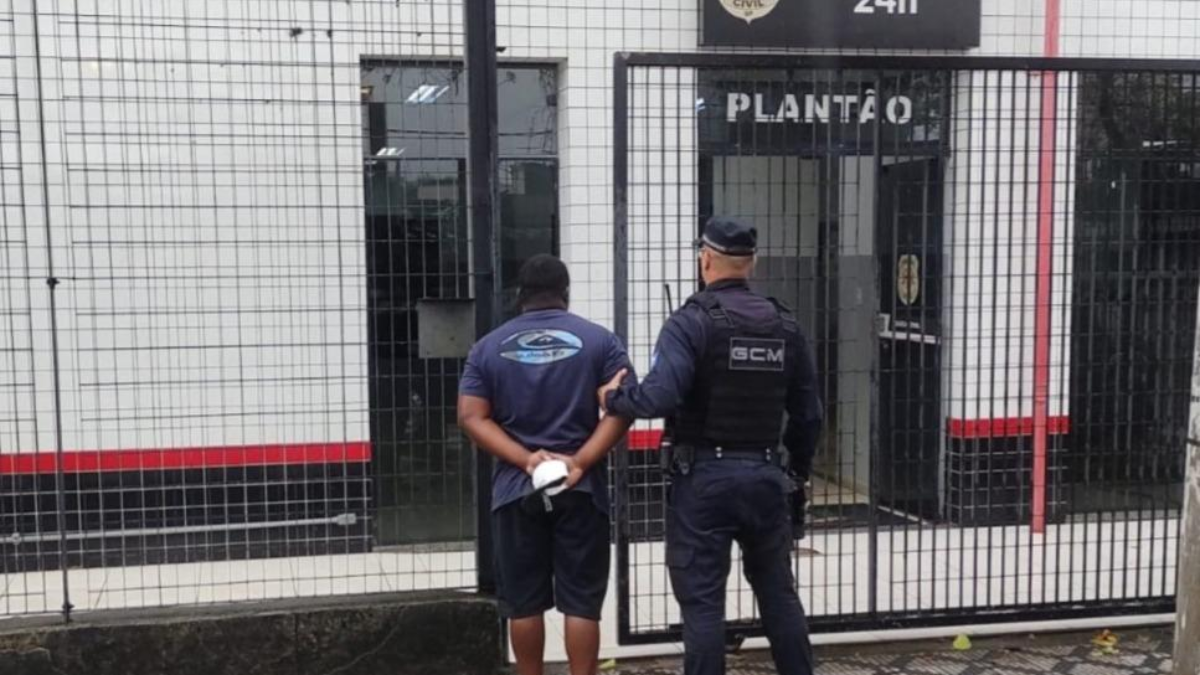 Homem procurado pela Justiça é preso pela GCM na Avenida do Povo em Taubaté