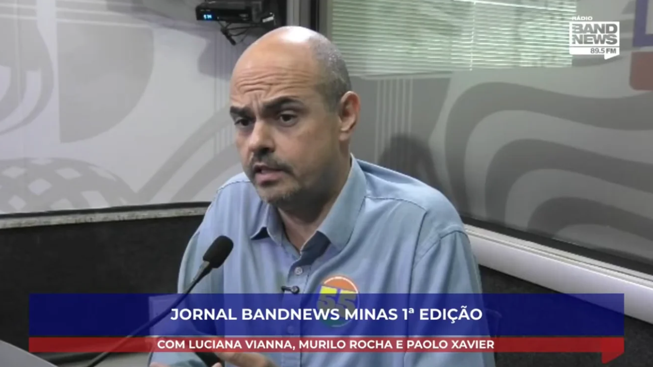 Mateus Simões apresenta propostas em sabatina na BandNews FM BH