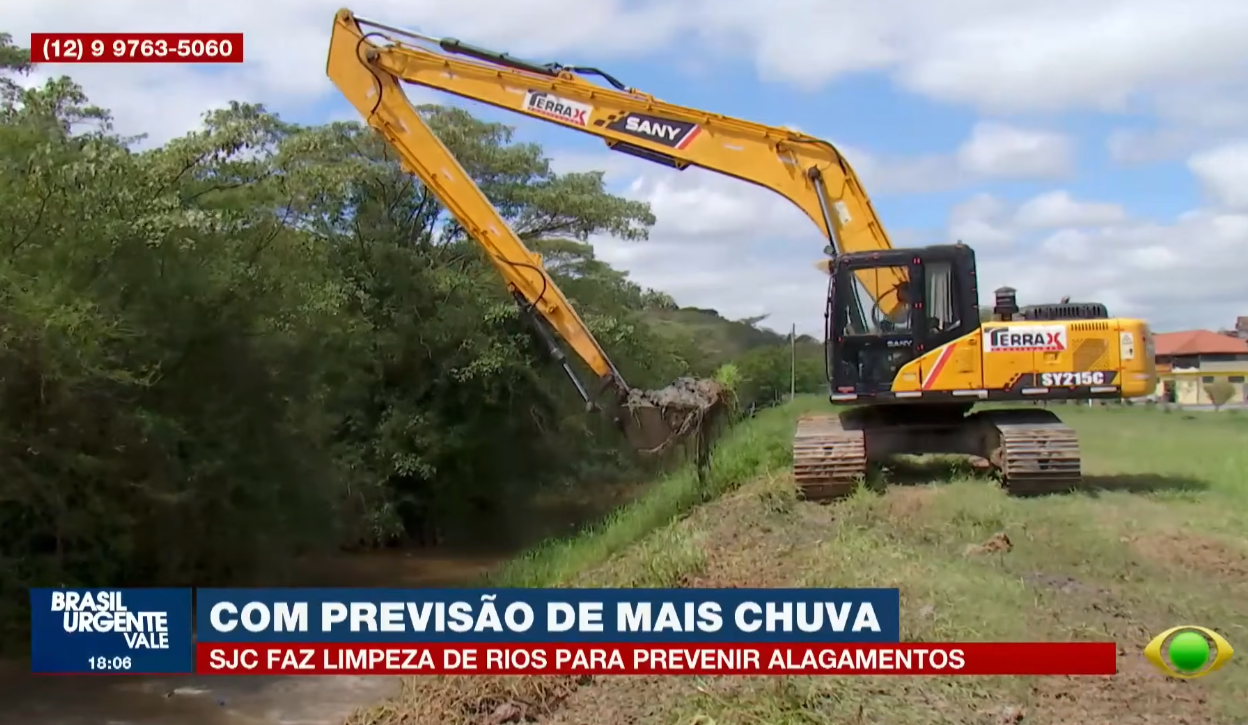 SJC limpa 67 km de rios e córregos para prevenir alagamentos