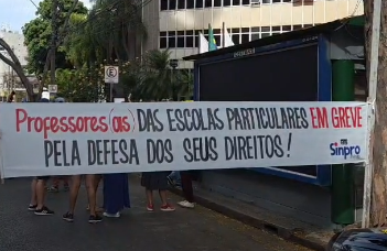 Audiência de reconciliação discute fim da greve de professores
