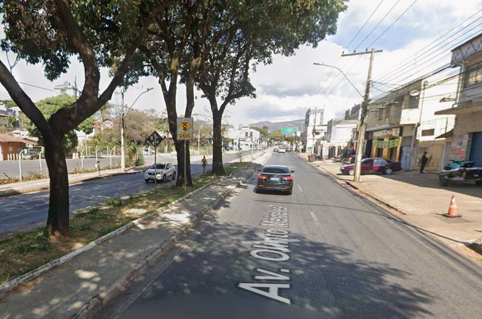 Faixa exclusiva com mais de dois quilômetros para ônibus passa a funcionar