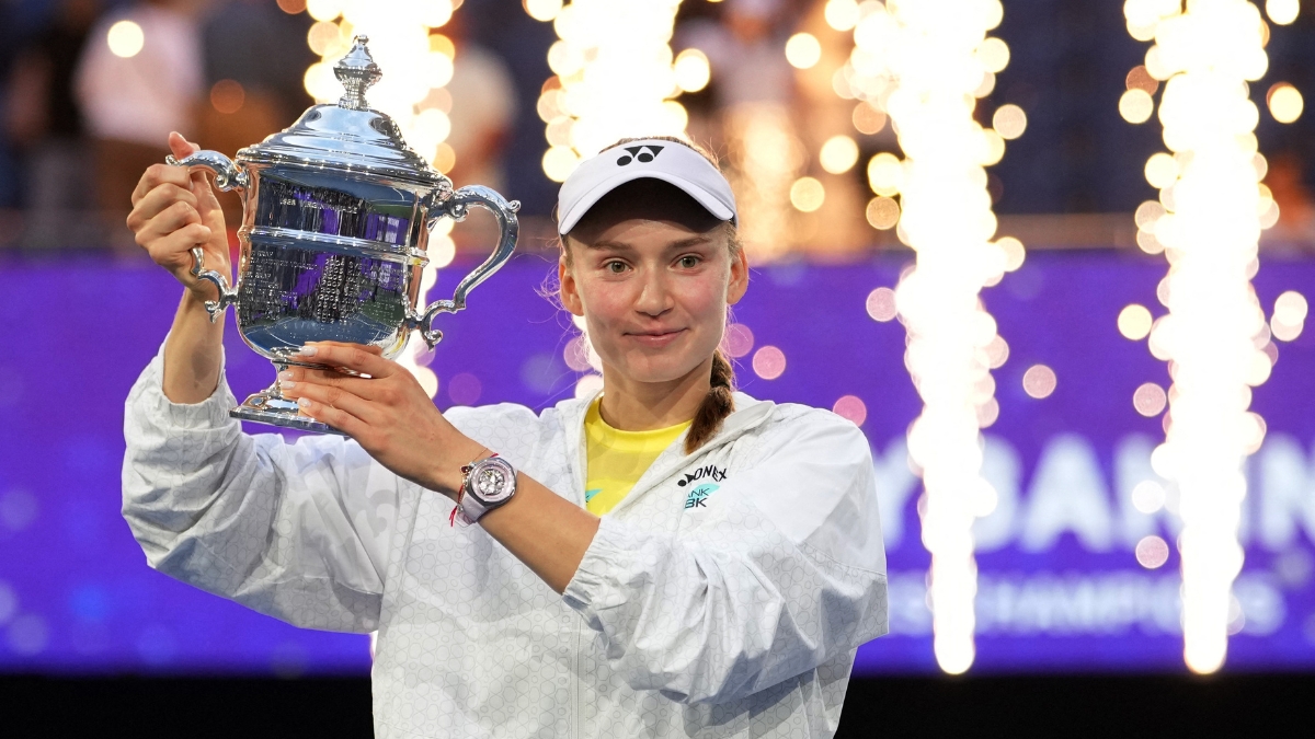 Rybakina vence Sabalenka, fatura o US Open e assume o topo do ranking