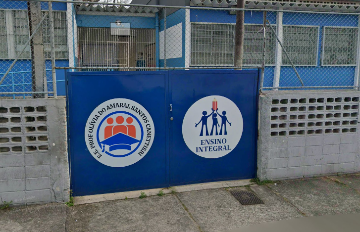 Aulas suspensas na EE Olívia A. S. Canettieri, em Jacareí, após incêndio
