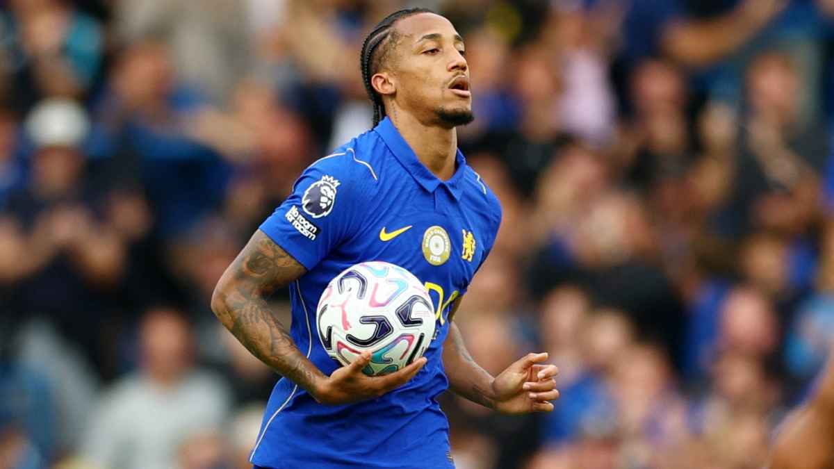 Convocado para a Seleção, João Pedro é destaque em empate do Chelsea