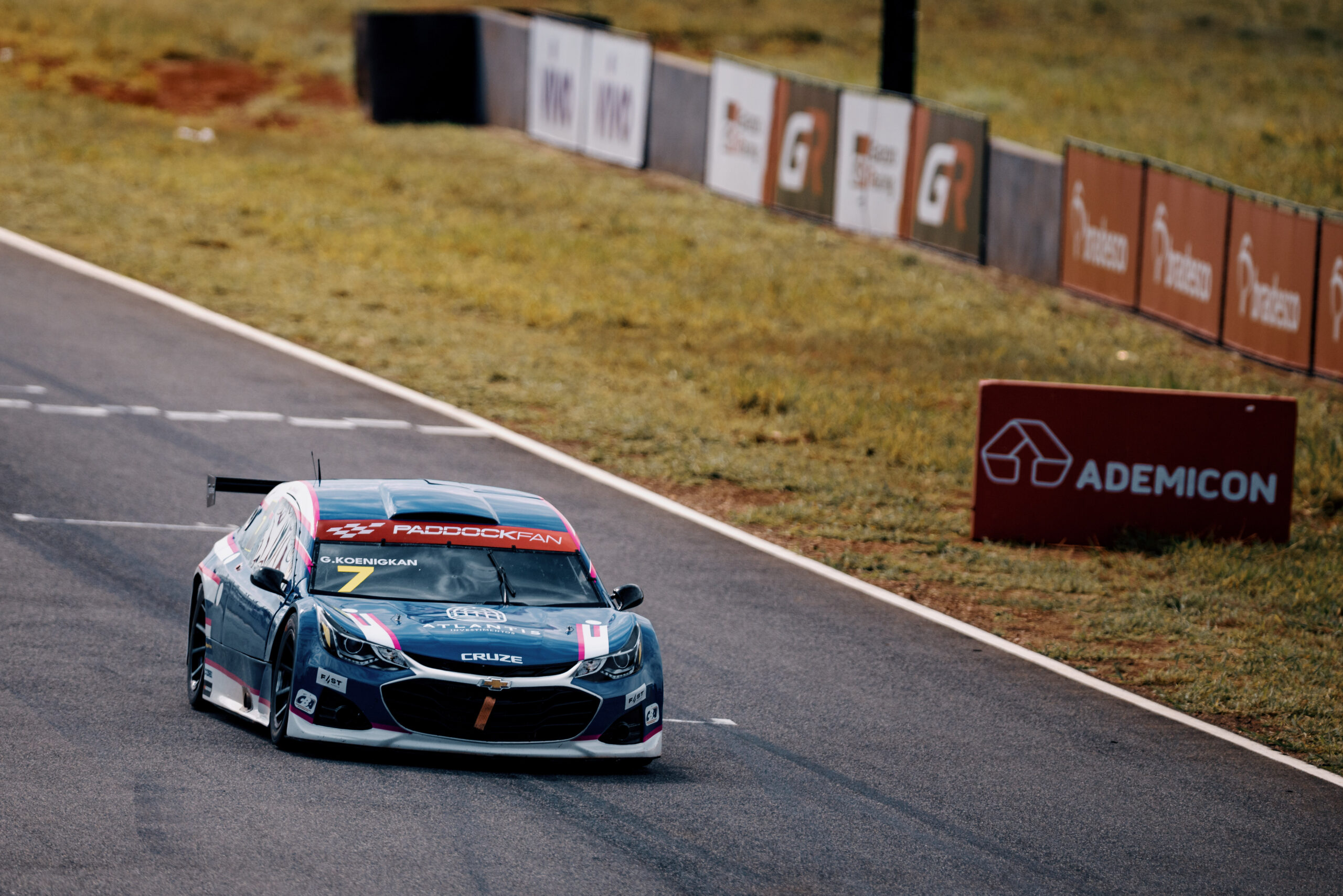 Stock Light pode ter campeão após prova inédita de endurance em Brasília